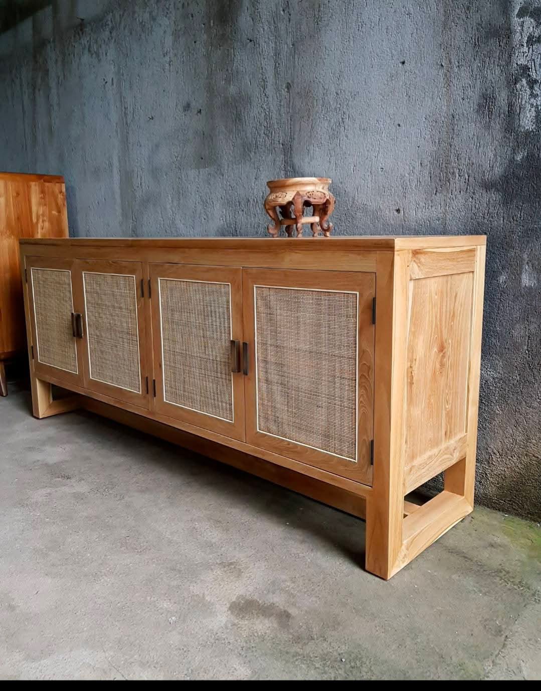 BUFFETS & CREDENZAS SRJ-BUF-02