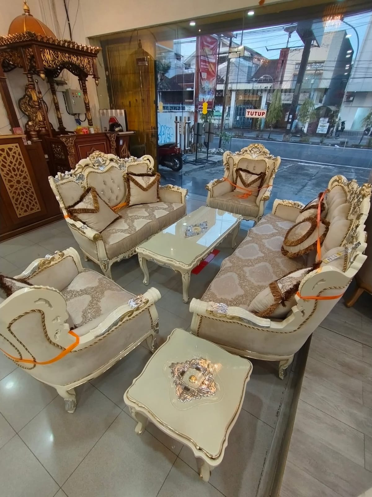 CLASSIC LUXURY SRJ-CLA-19